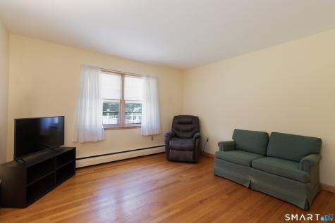 14 Rice Road Woodbridge CT 06525