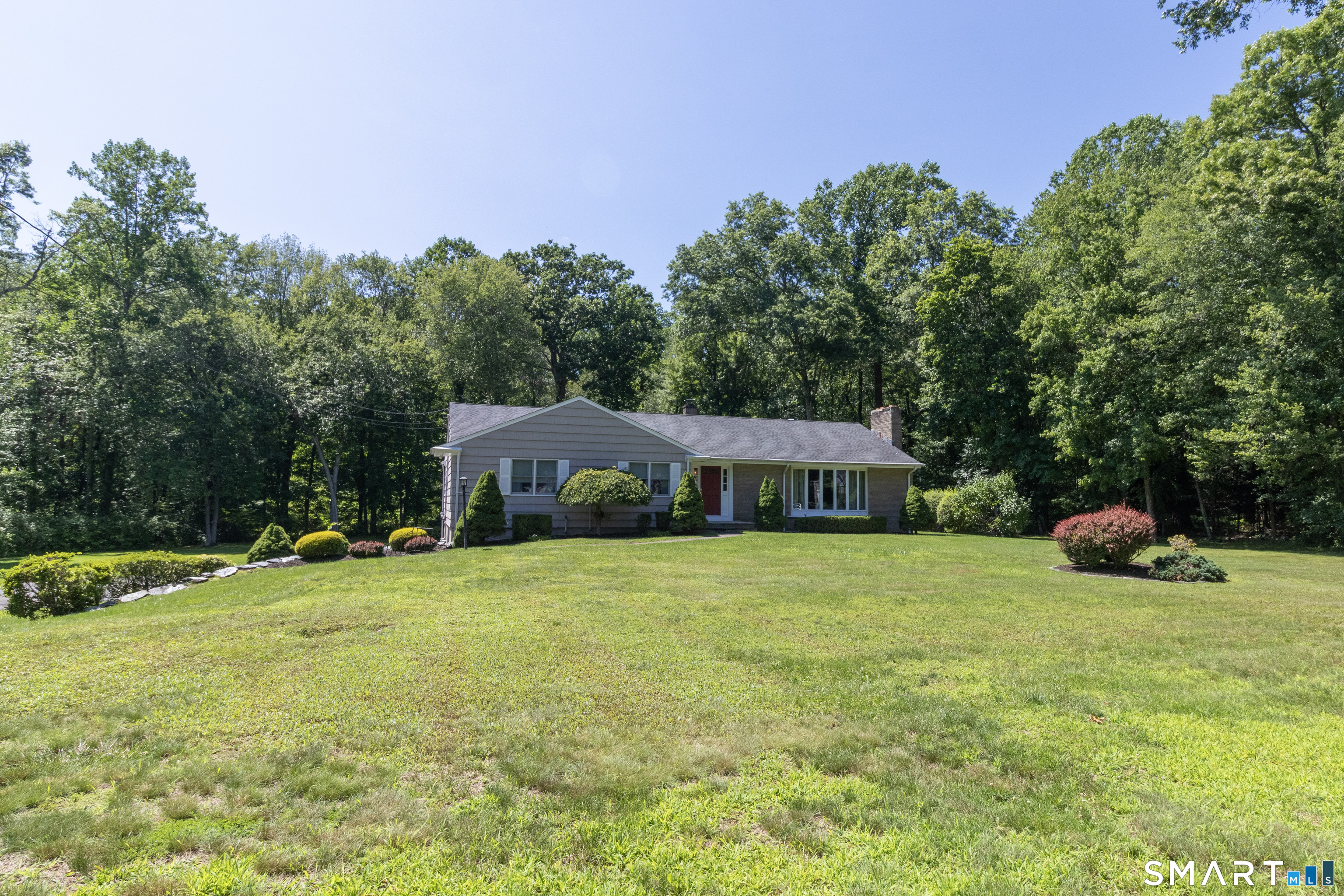 14 Rice Road Woodbridge CT 06525