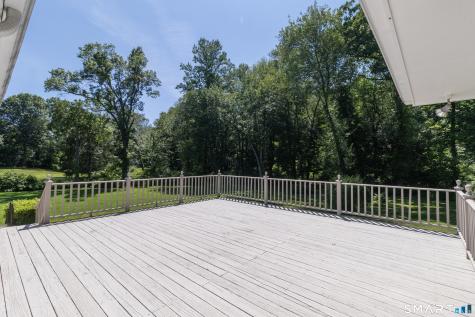 14 Rice Road Woodbridge CT 06525