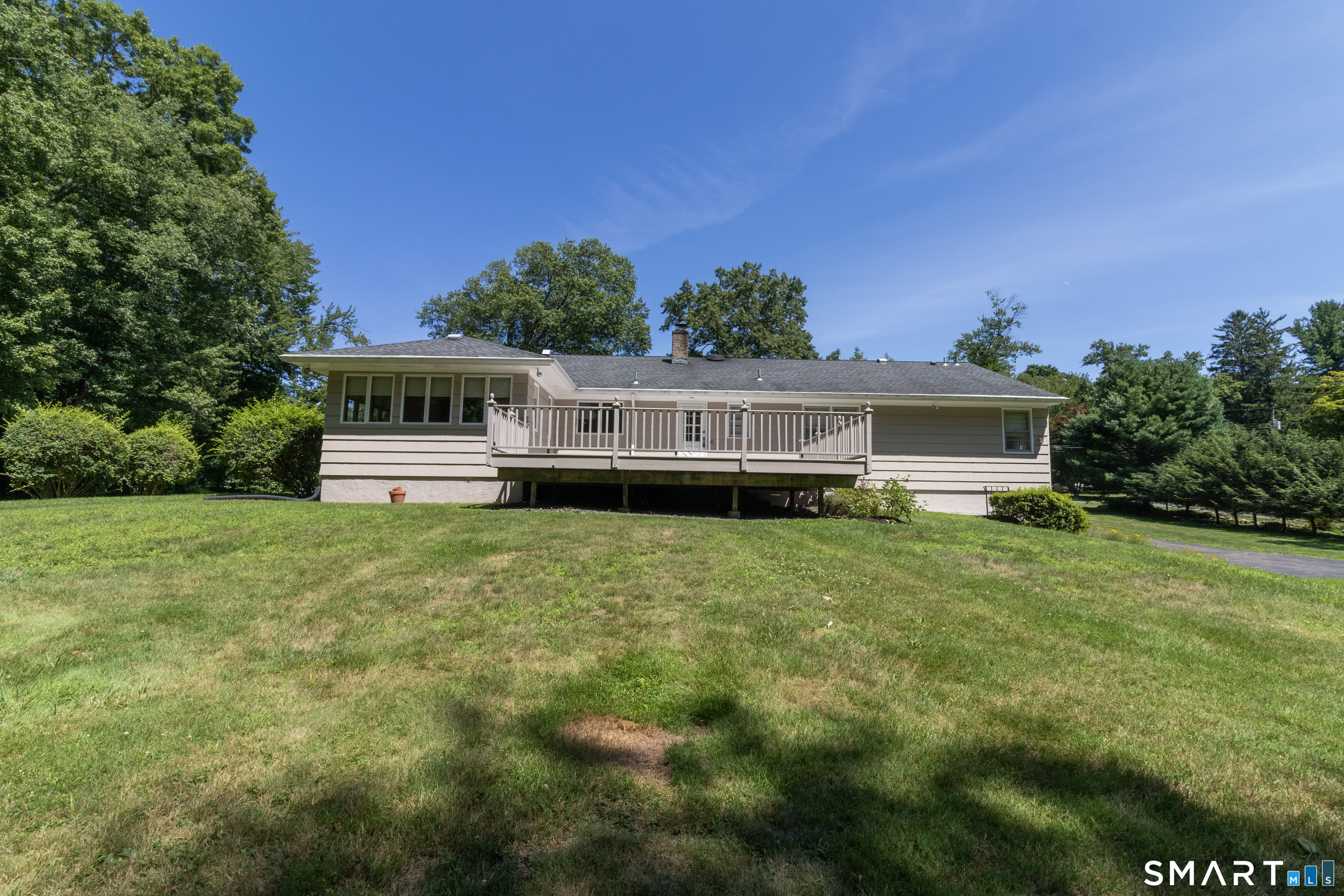 14 Rice Road Woodbridge CT 06525