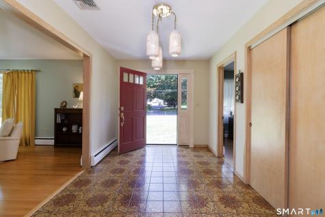 14 Rice Road Woodbridge CT 06525
