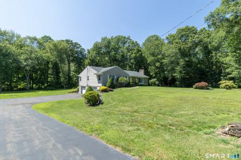 14 Rice Road Woodbridge CT 06525