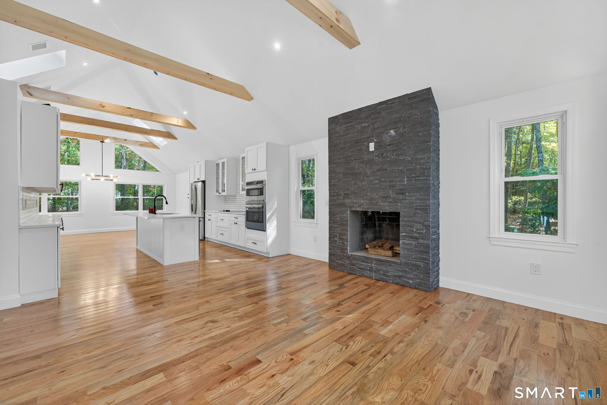 13 Willow Lane East Lyme CT 06333