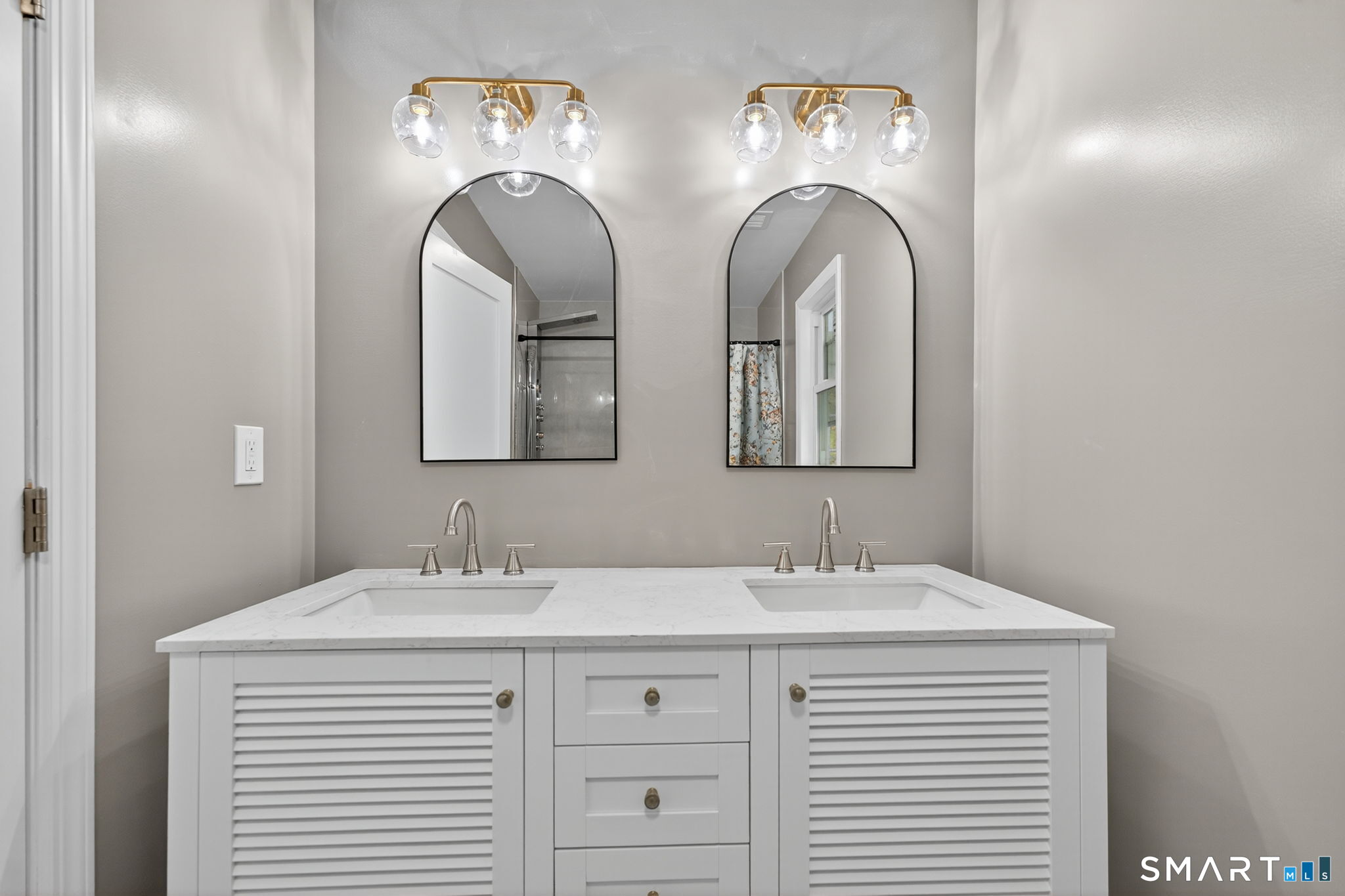 13 Willow Lane East Lyme CT 06333