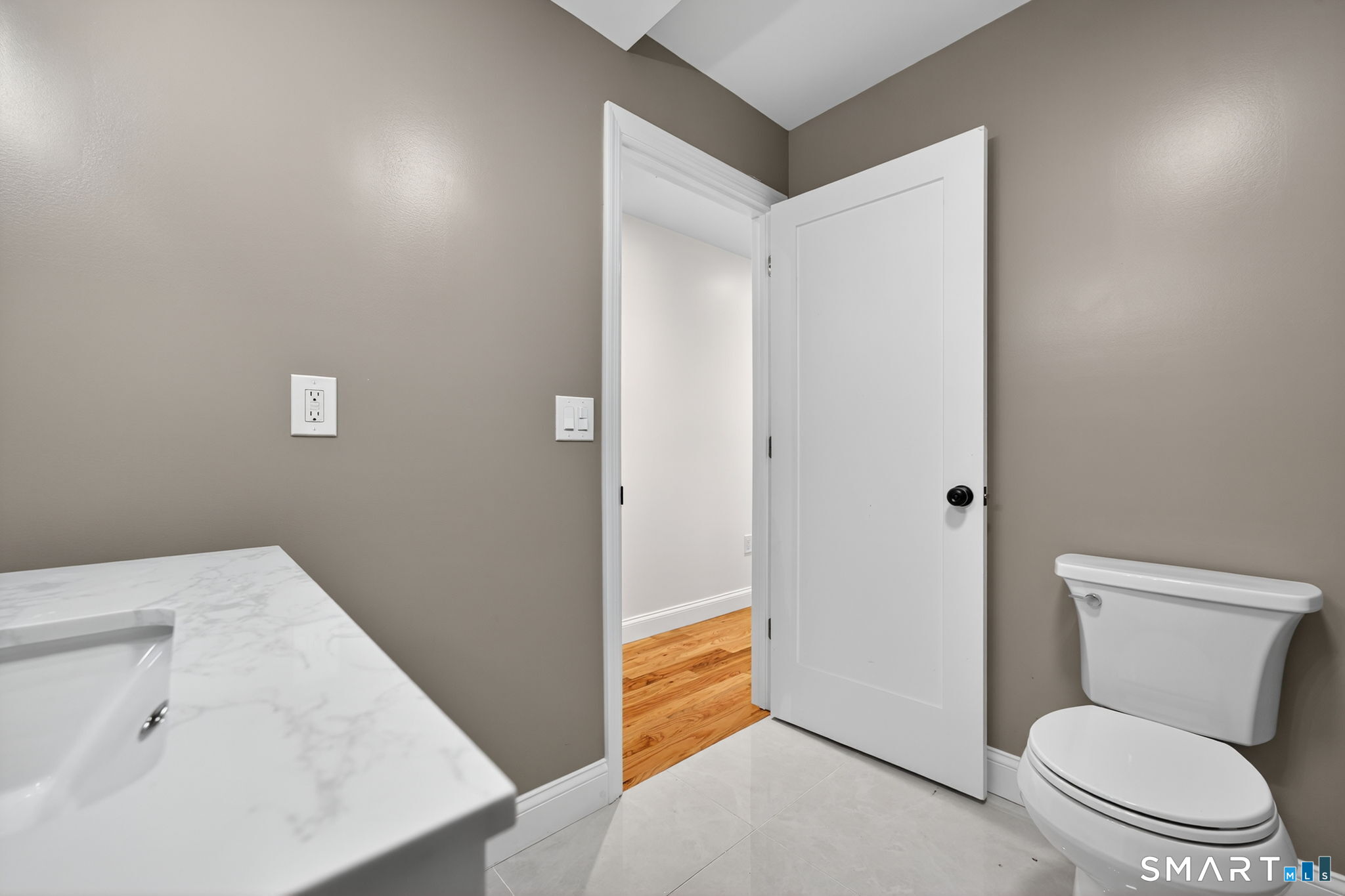 13 Willow Lane East Lyme CT 06333