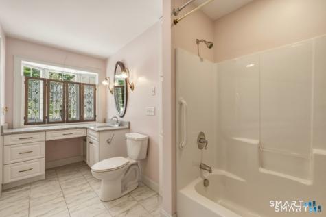 118 Kenwood Griswold CT 06351