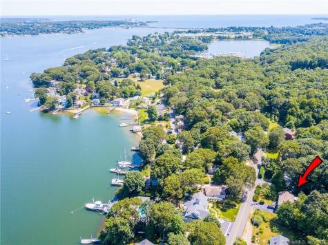 46 Quarry Dock Road East Lyme CT 06357