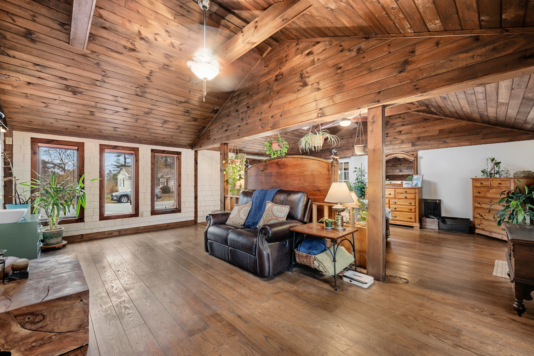 24 Ventura Drive Brooklyn CT 06234