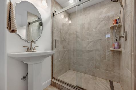 24 Ventura Drive Brooklyn CT 06234