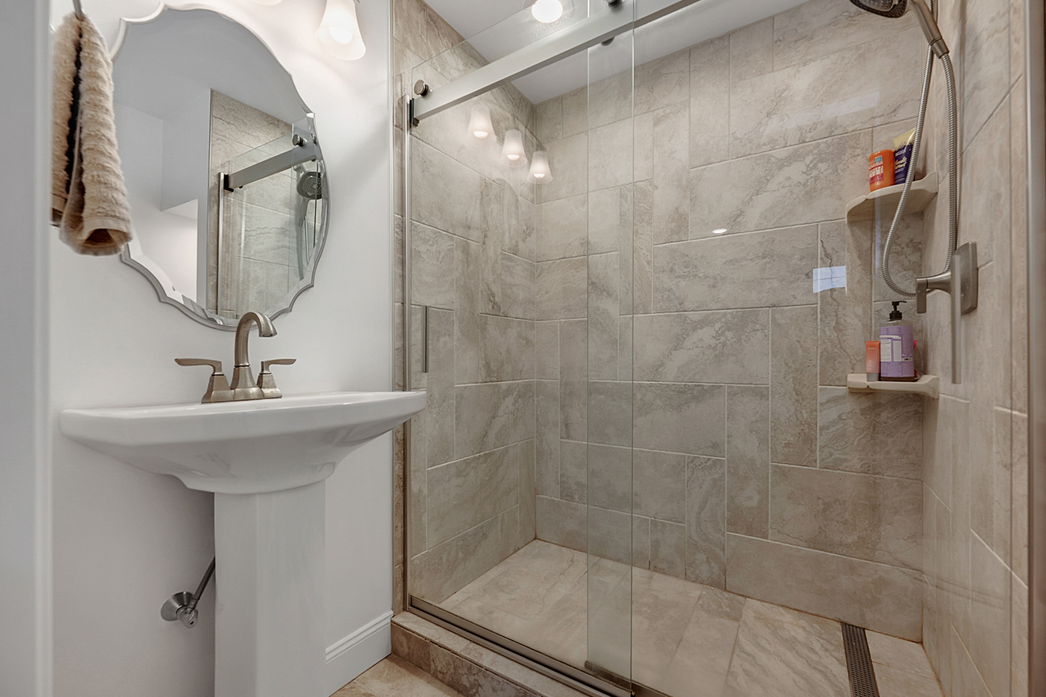 24 Ventura Drive Brooklyn CT 06234