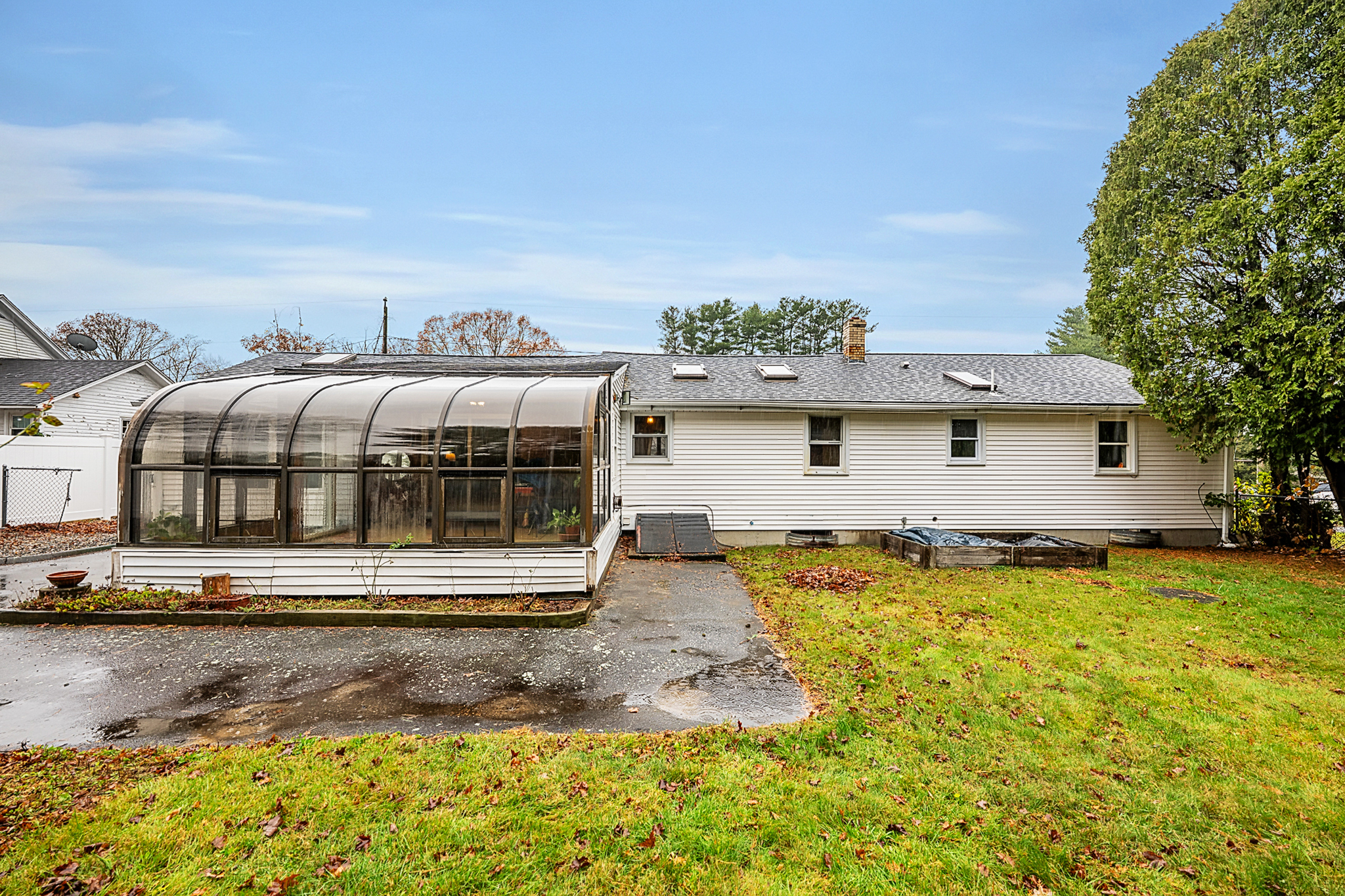 24 Ventura Drive Brooklyn CT 06234