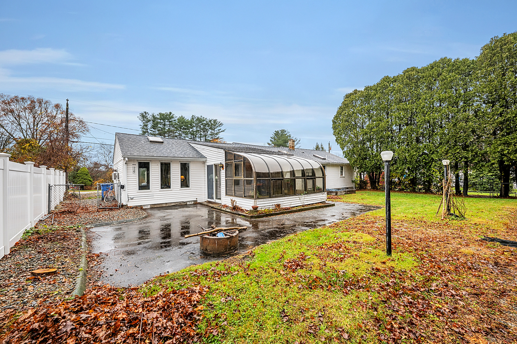 24 Ventura Drive Brooklyn CT 06234