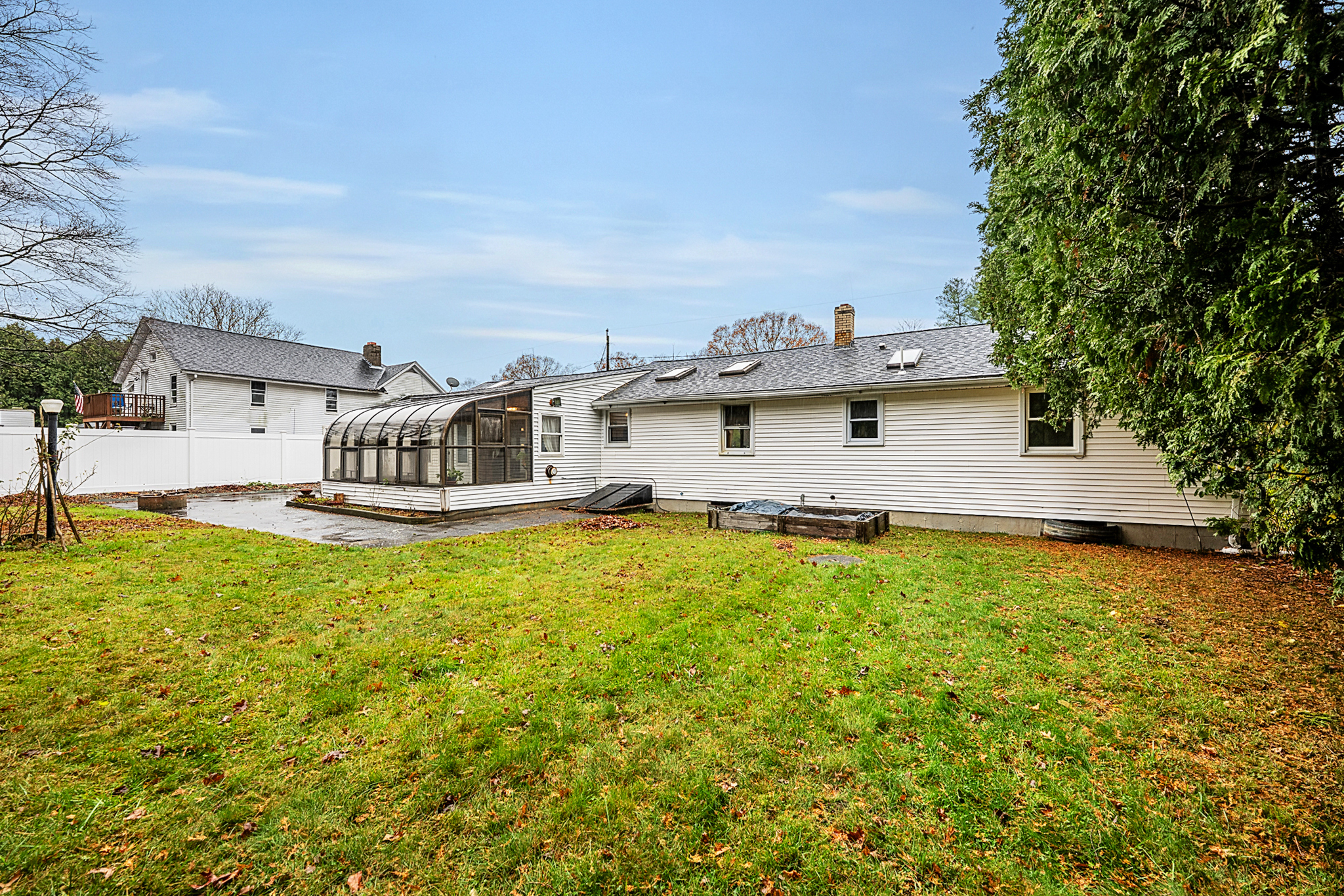 24 Ventura Drive Brooklyn CT 06234