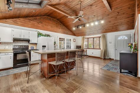 24 Ventura Drive Brooklyn CT 06234