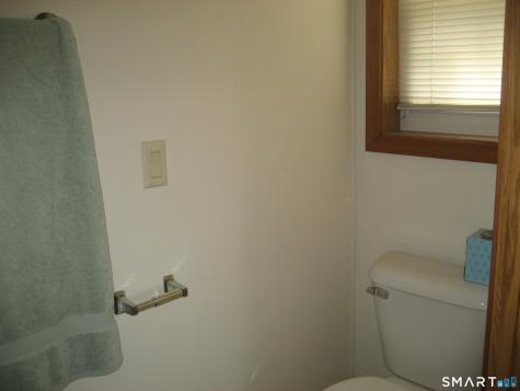 136 Hunters Road Norwich CT 06360