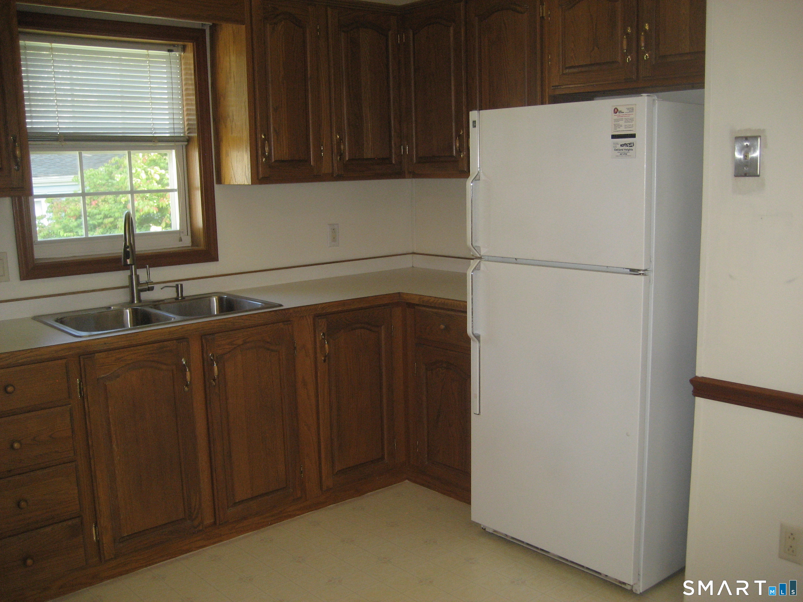 136 Hunters Road Norwich CT 06360