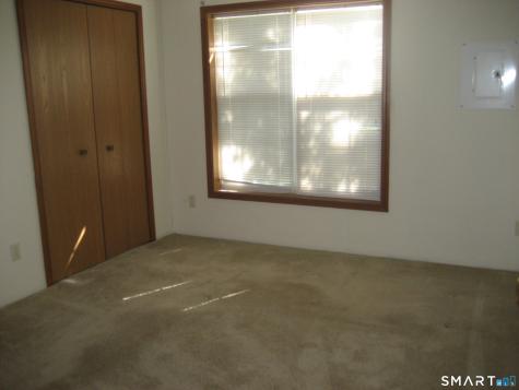 136 Hunters Road Norwich CT 06360