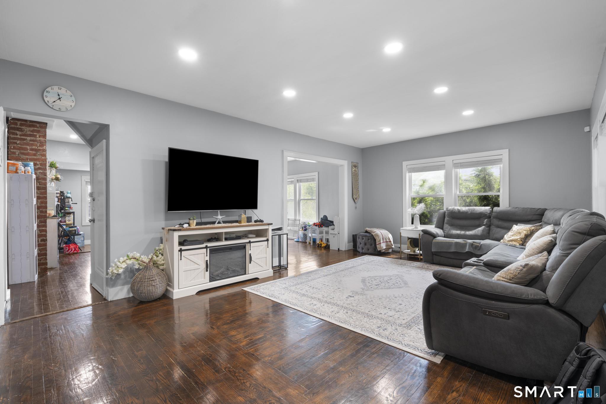 278 West Cedar Street Norwalk CT 06854
