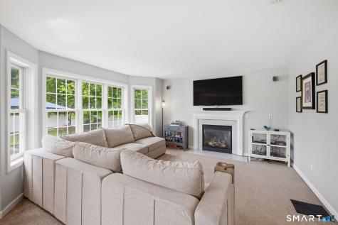 314 South Center Street Windsor Locks CT 06096
