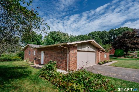 25 Wild Oak Drive Southington CT 06489