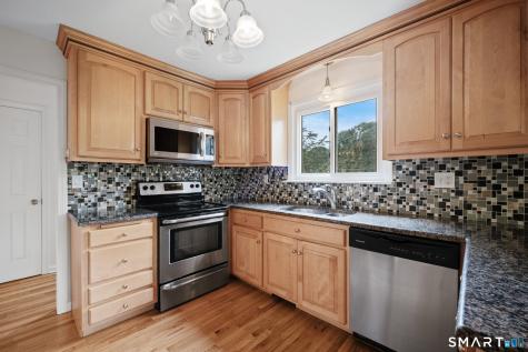25 Wild Oak Drive Southington CT 06489