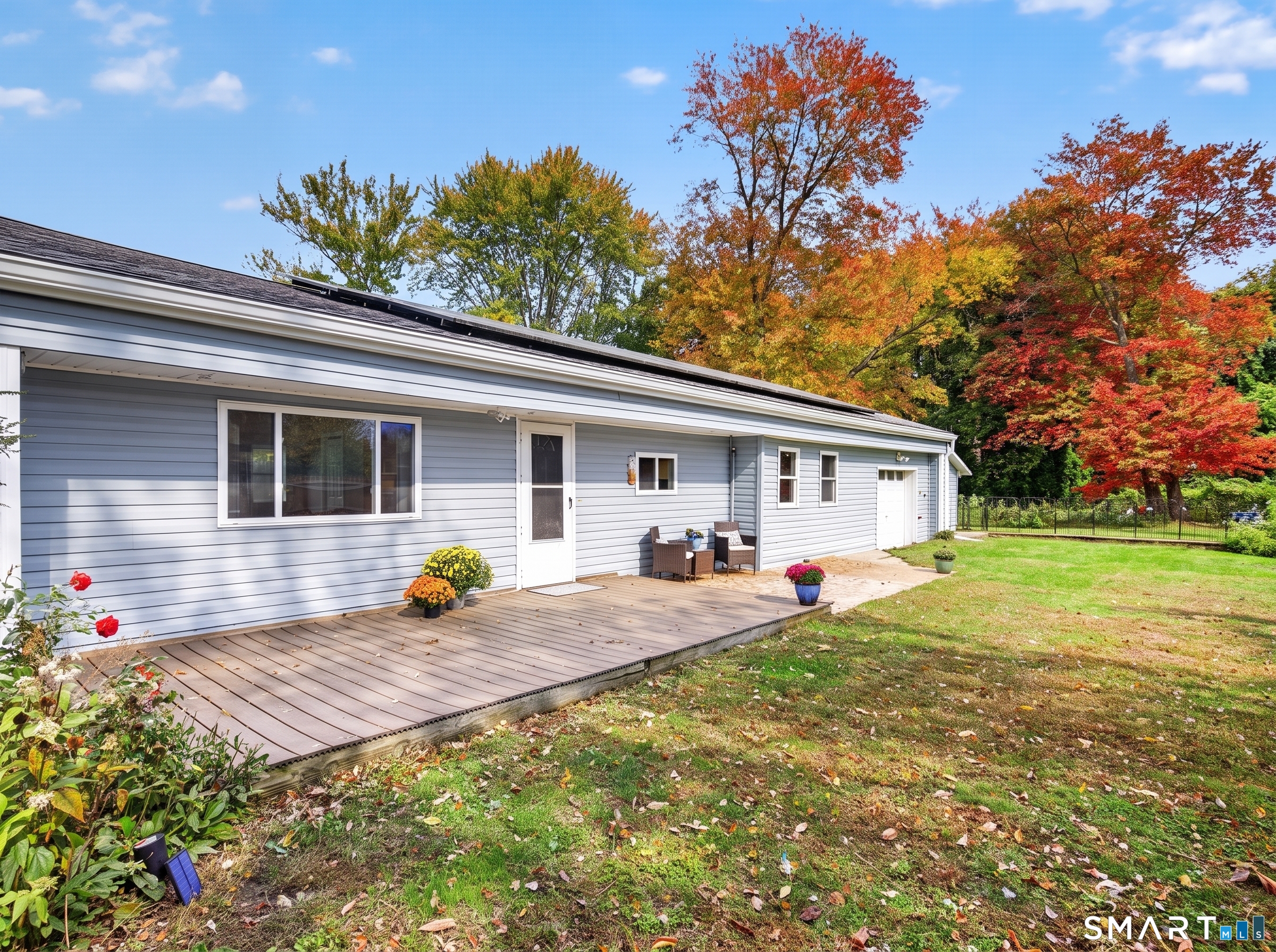 13 Woodlawn Avenue Waterford CT 06385