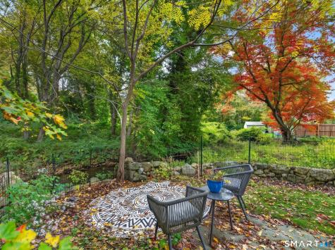 13 Woodlawn Avenue Waterford CT 06385