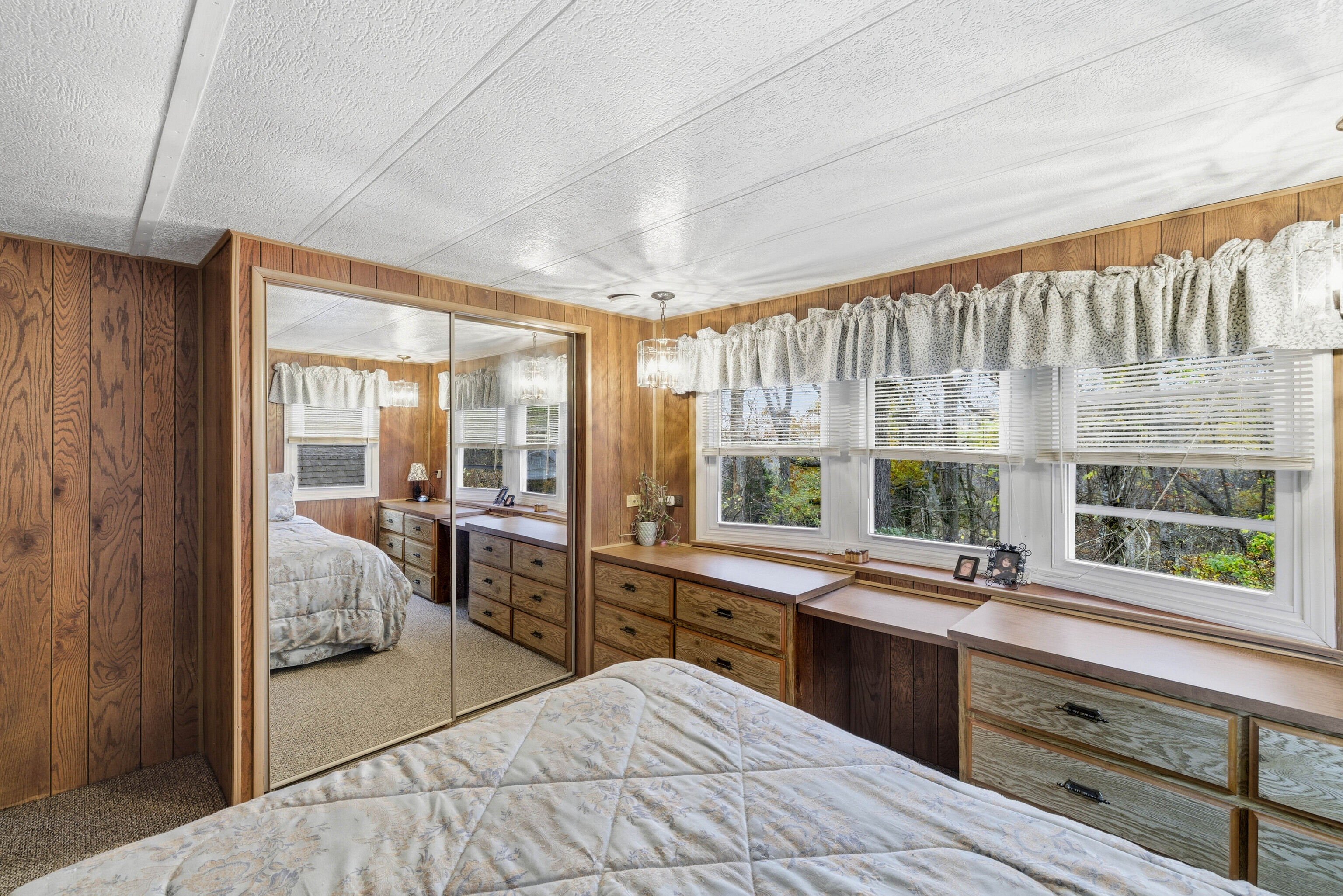 28 Golden Spur Stonington CT 06378