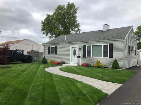 5 Rosemont Drive Plainville CT 06062