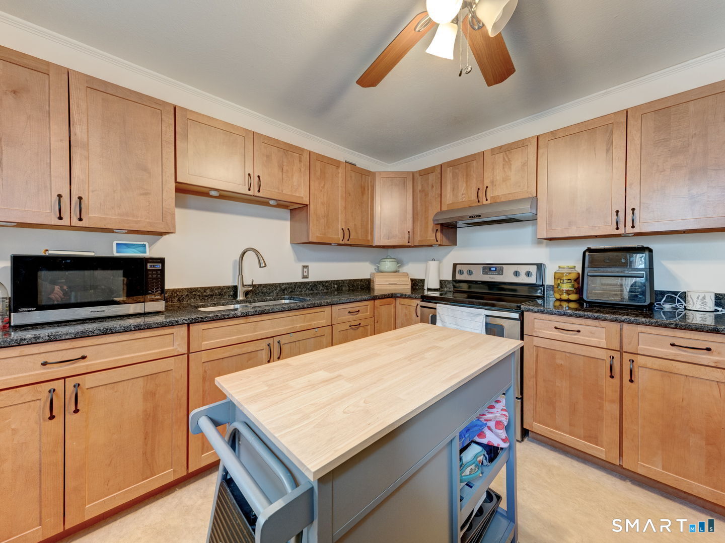 335 Cow Hill Road Groton CT 06355
