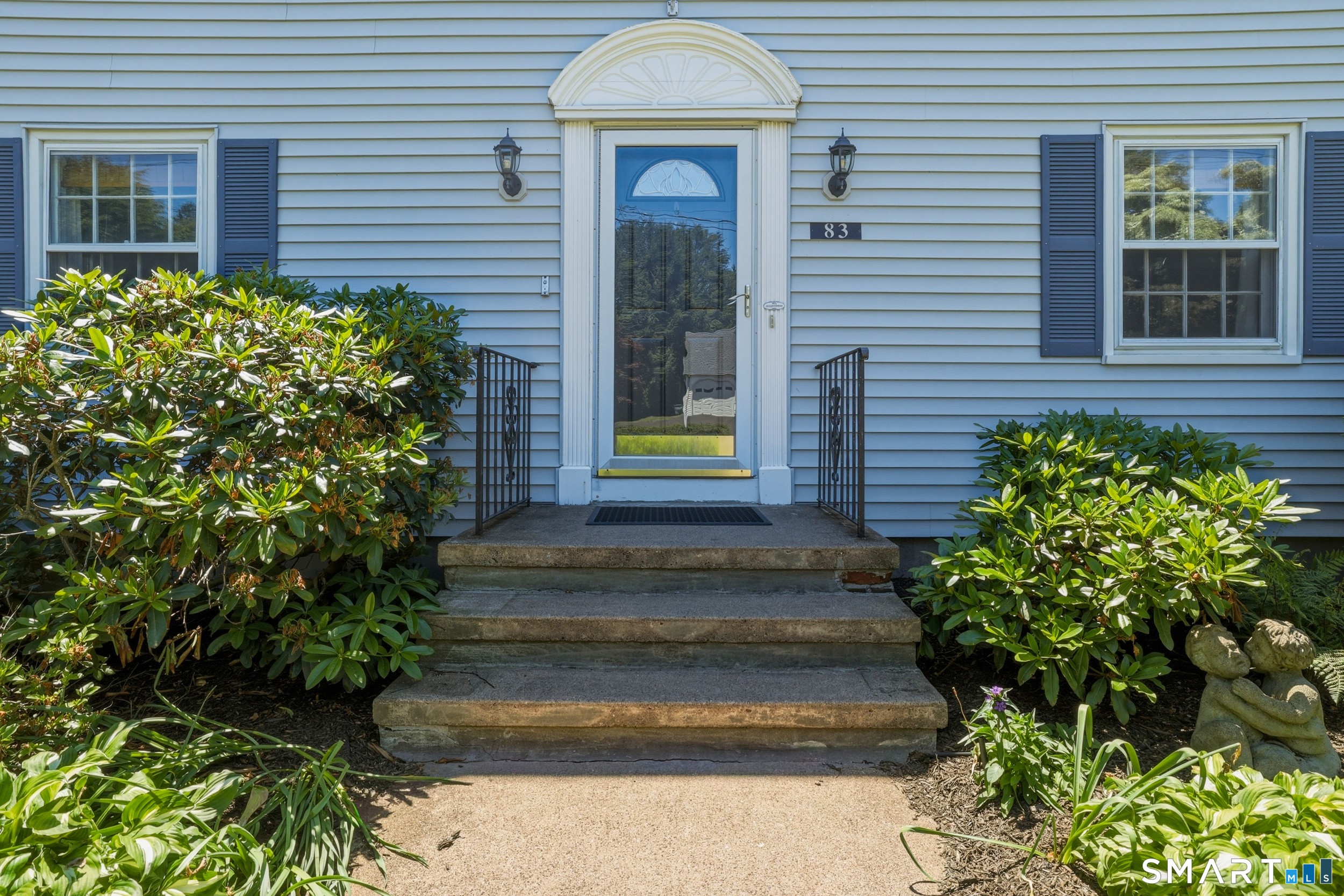 83 Mulberry Hill Hamden CT 06517