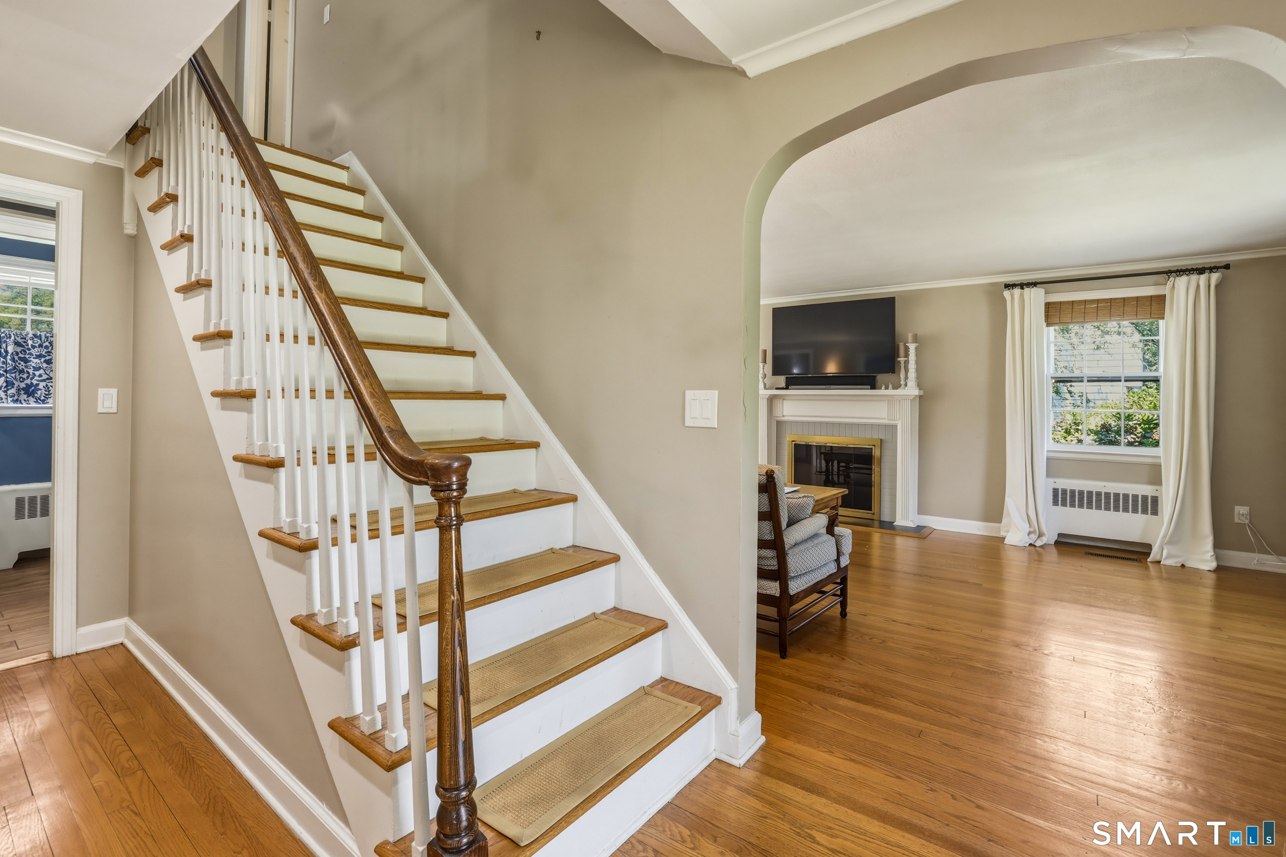 83 Mulberry Hill Hamden CT 06517