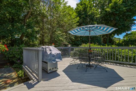 83 Mulberry Hill Hamden CT 06517