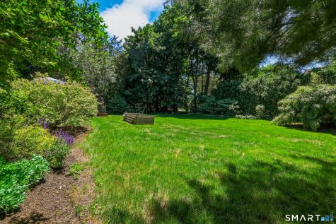 83 Mulberry Hill Hamden CT 06517
