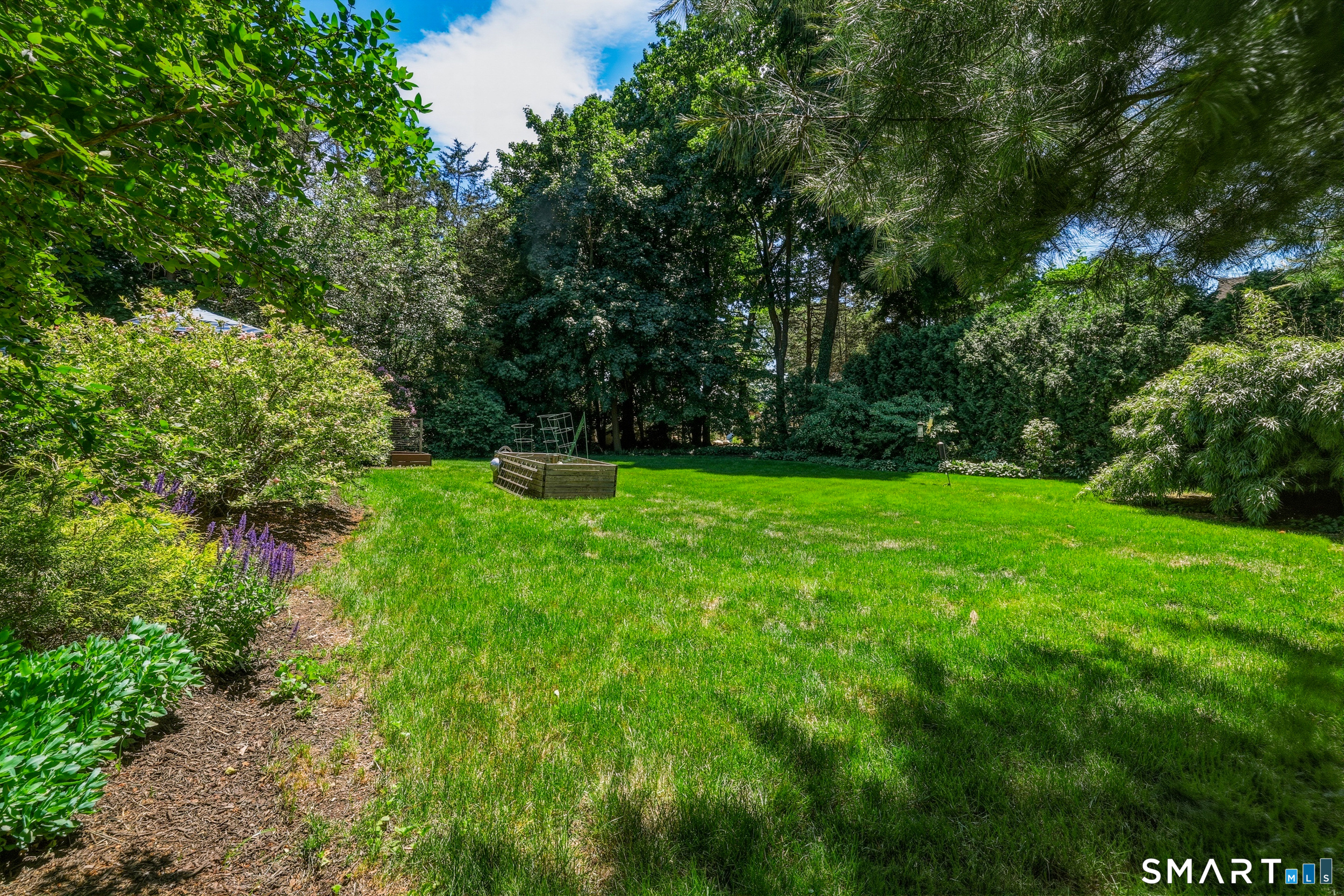 83 Mulberry Hill Hamden CT 06517