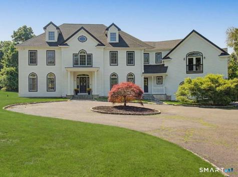 125 Skunk Lane Wilton CT 06897