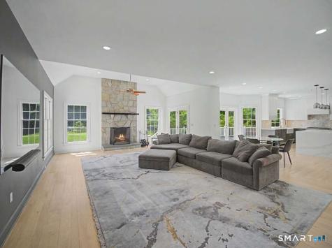 125 Skunk Lane Wilton CT 06897