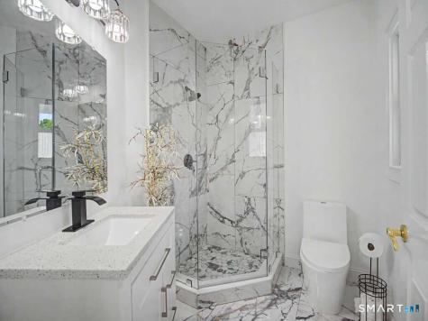 125 Skunk Lane Wilton CT 06897