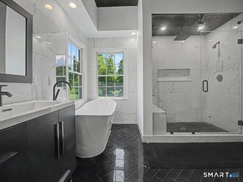 125 Skunk Lane Wilton CT 06897