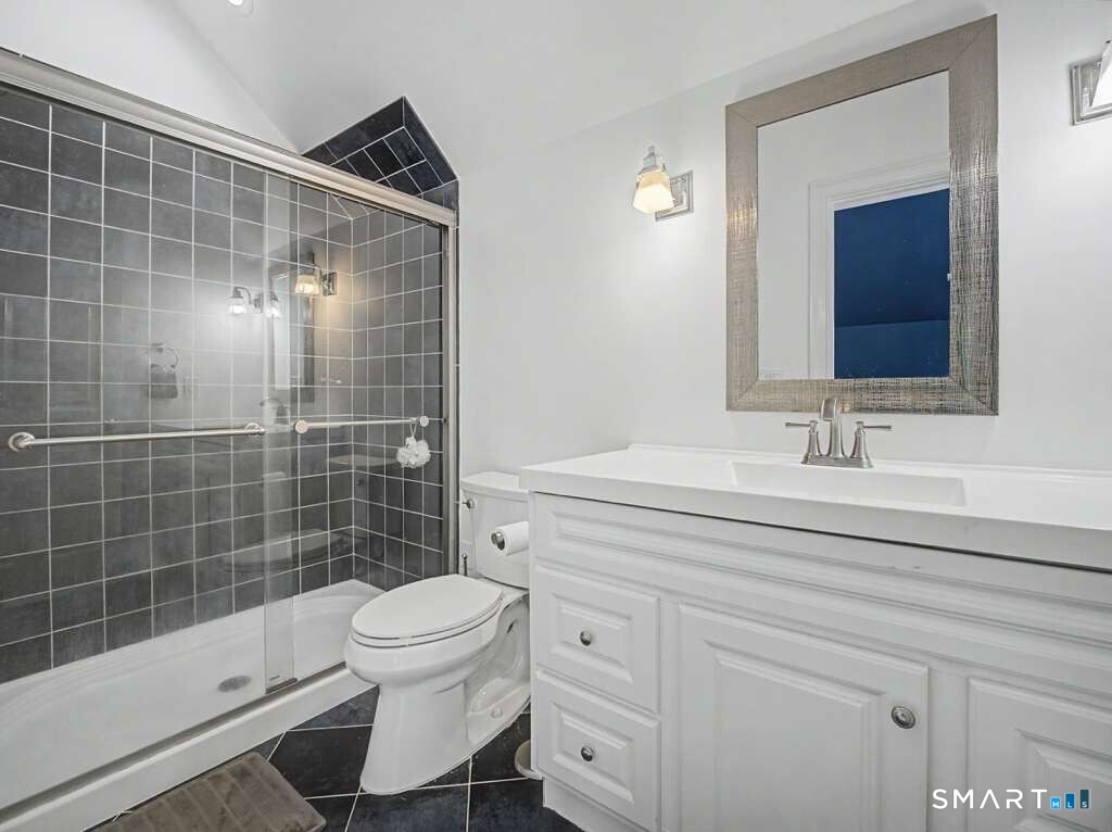 125 Skunk Lane Wilton CT 06897