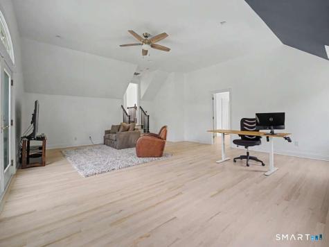 125 Skunk Lane Wilton CT 06897