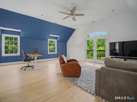 125 Skunk Lane Wilton CT 06897