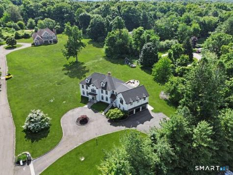 125 Skunk Lane Wilton CT 06897