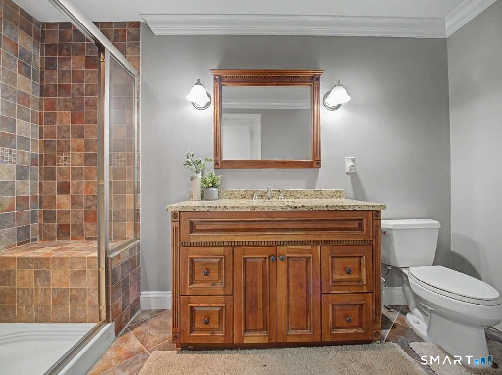 125 Skunk Lane Wilton CT 06897