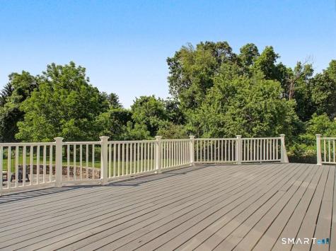 125 Skunk Lane Wilton CT 06897