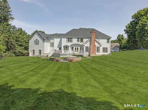 125 Skunk Lane Wilton CT 06897