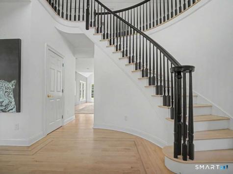 125 Skunk Lane Wilton CT 06897