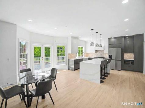 125 Skunk Lane Wilton CT 06897