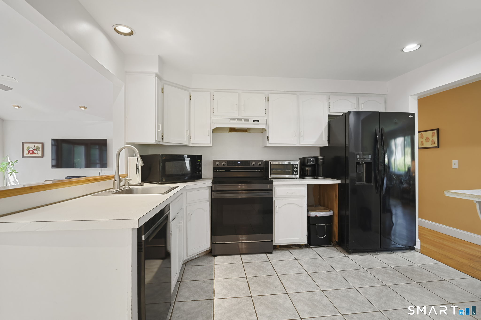 46 Longfellow Road Shelton CT 06484