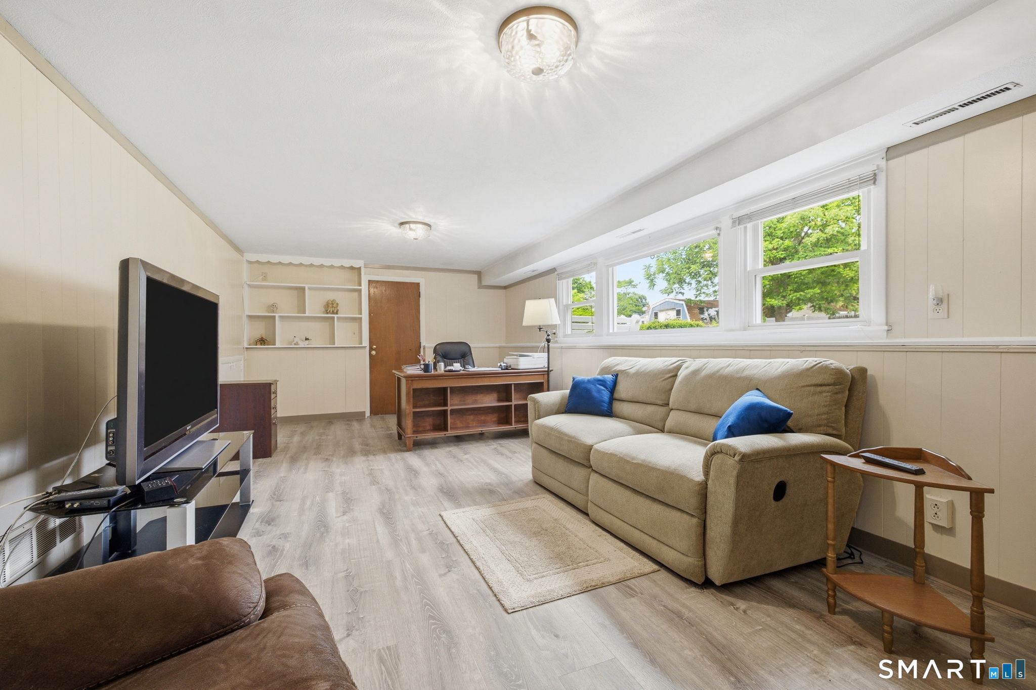 42 Cardinal Drive East Hartford CT 06118